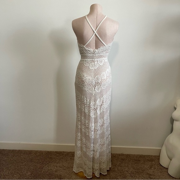 MORGAN & CO Lace Nude Prom Special Occasion Dress Halter-neck - Picture 4 of 15